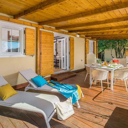 Дом отдыха Mobilhome Deluxe By Interhome